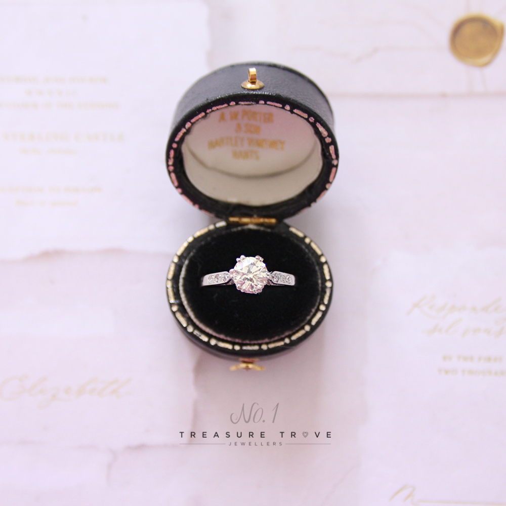 PH22767 SM (F) TT