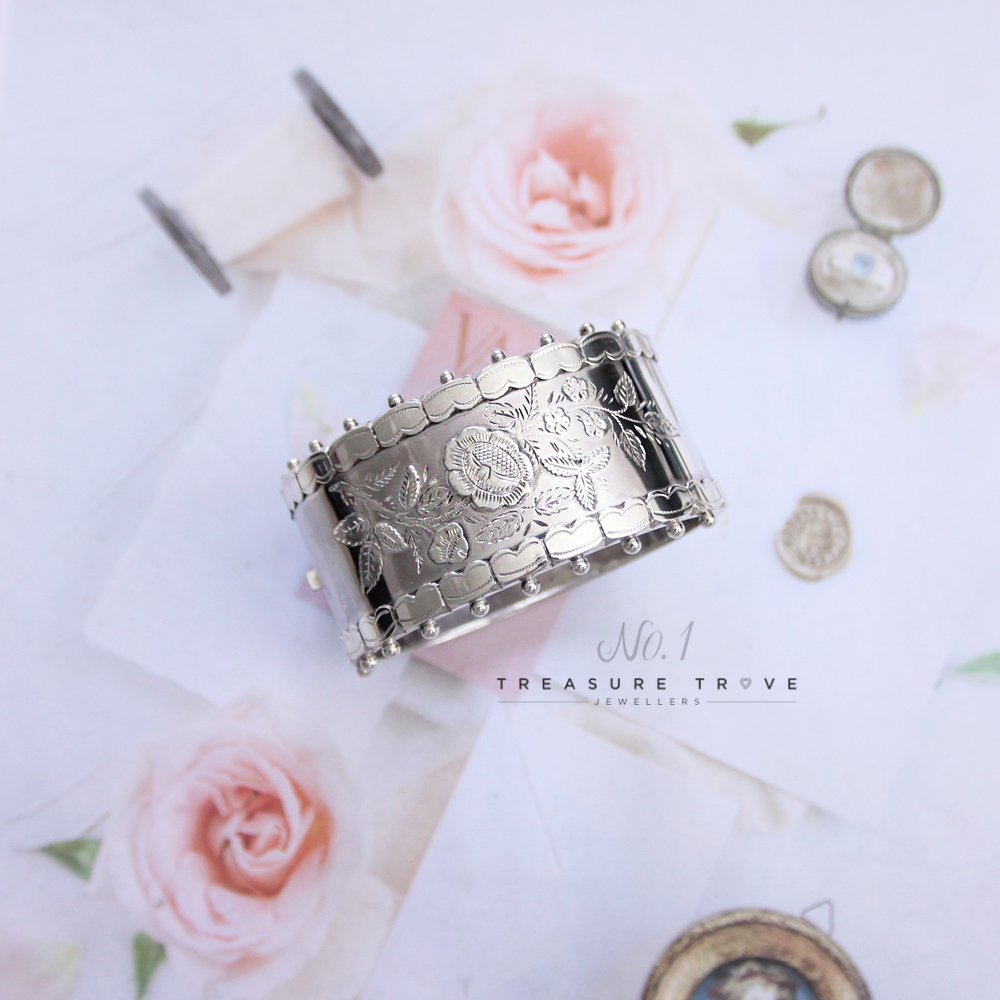 PH23146 SM (A) TT