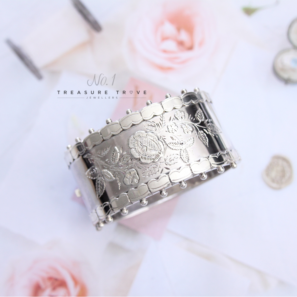 PH23146 SM (F) TT
