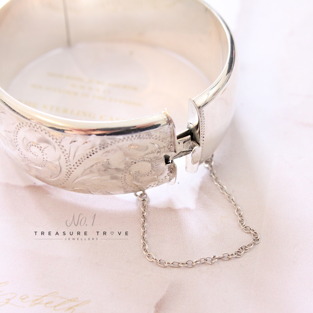 PH23381 SM (D) TT